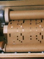 06_paper_roll